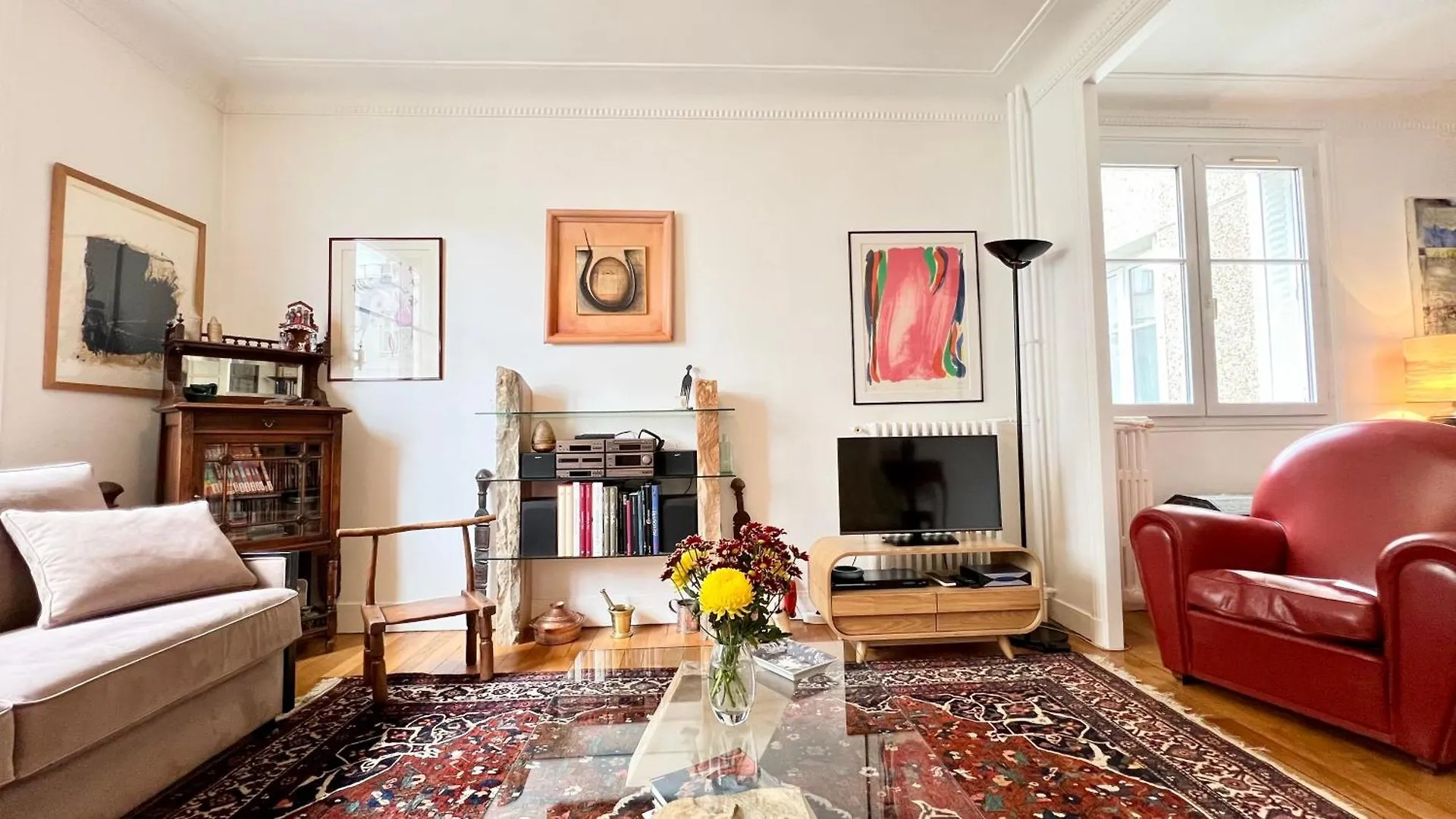 Apartment 116 - 15eme Elegant Pied-a-terre De 80m2